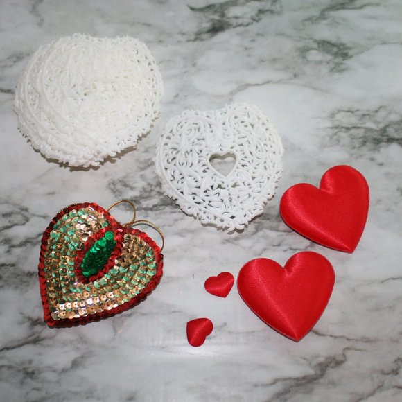 HAND CRAFTED #492 - Arts & Craft Supplies Hearts Valentine's Bridal Lot - Picture 1 of 8